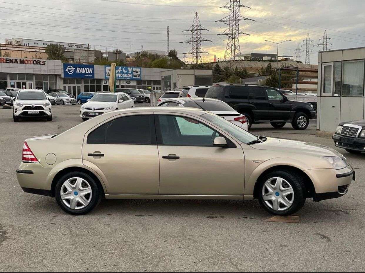 Ford Mondeo, 2006 il, 2.0 L, 252 000 km