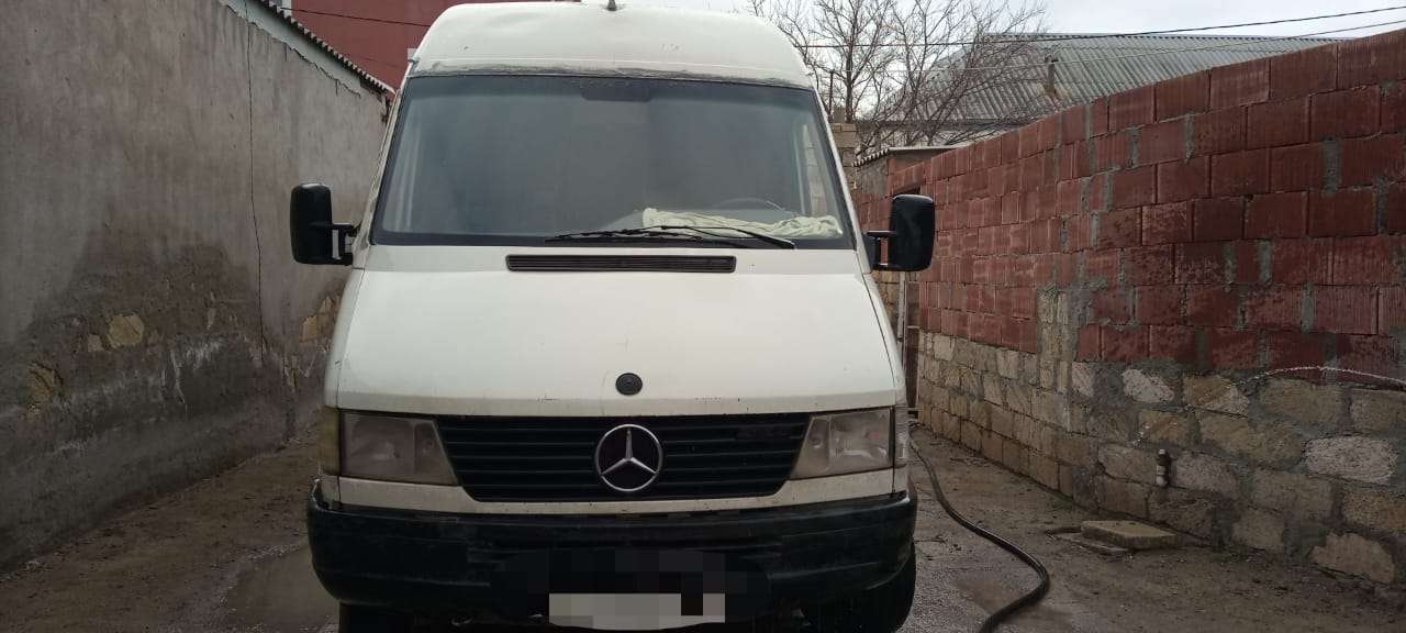Mercedes Sprinter 212, 1997 il, 2.9 L, 350 000 km