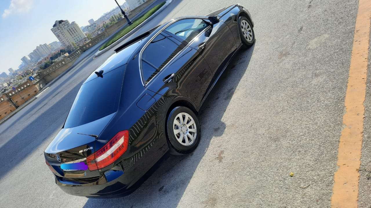 Mercedes E 220, 2011 il, 2.1 L, 140 600 km