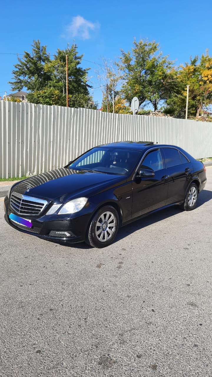 Mercedes E 220, 2011 il, 2.1 L, 140 600 km