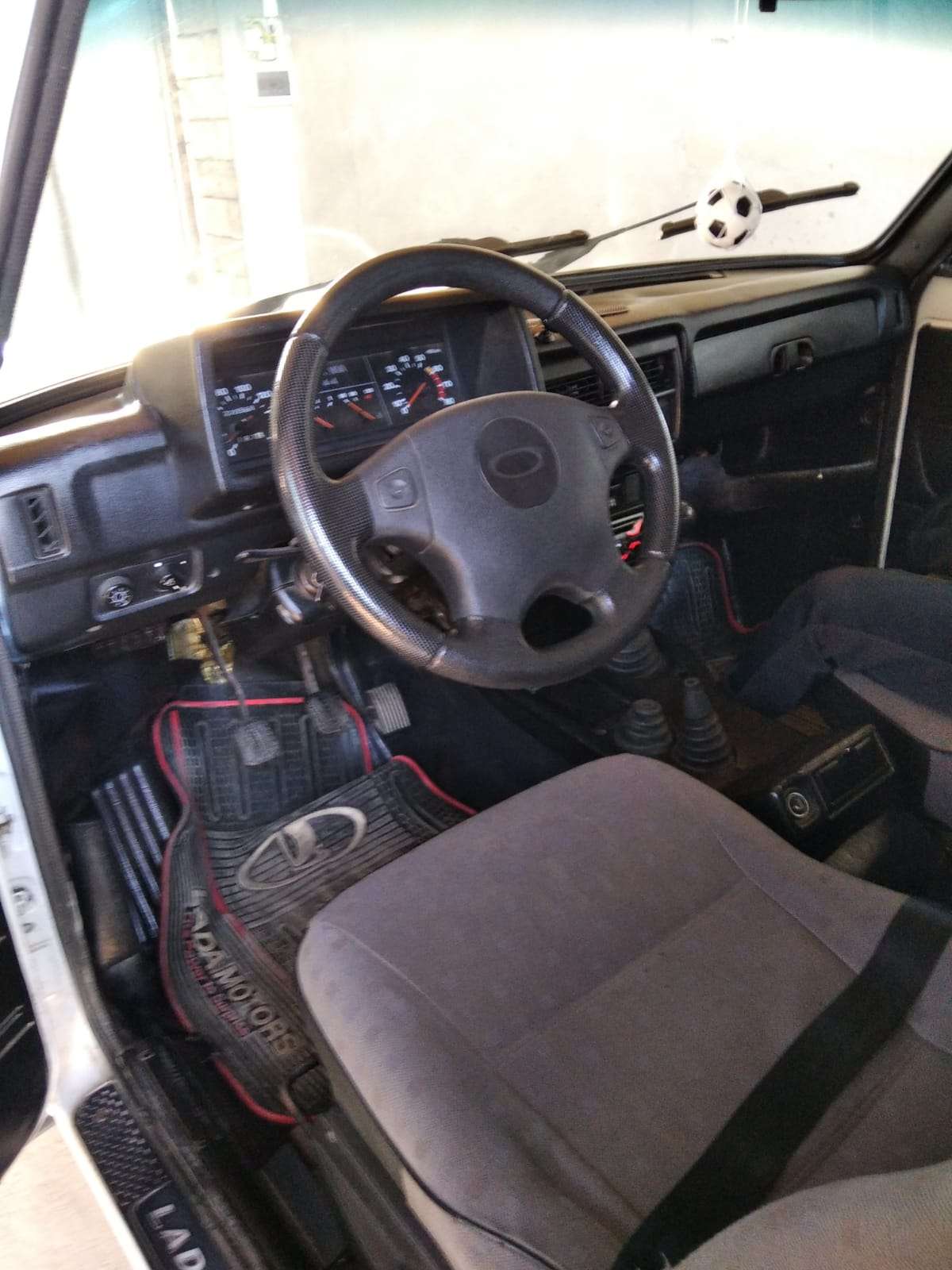 LADA (VAZ) Niva, 2000 il, 1.7 L, 228 000 km