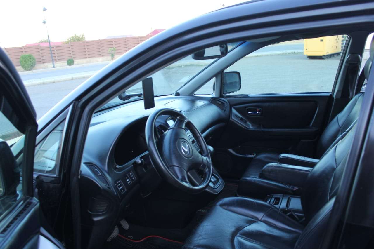 Lexus RX 300, 2003 il, 3.0 L, 173 967 km