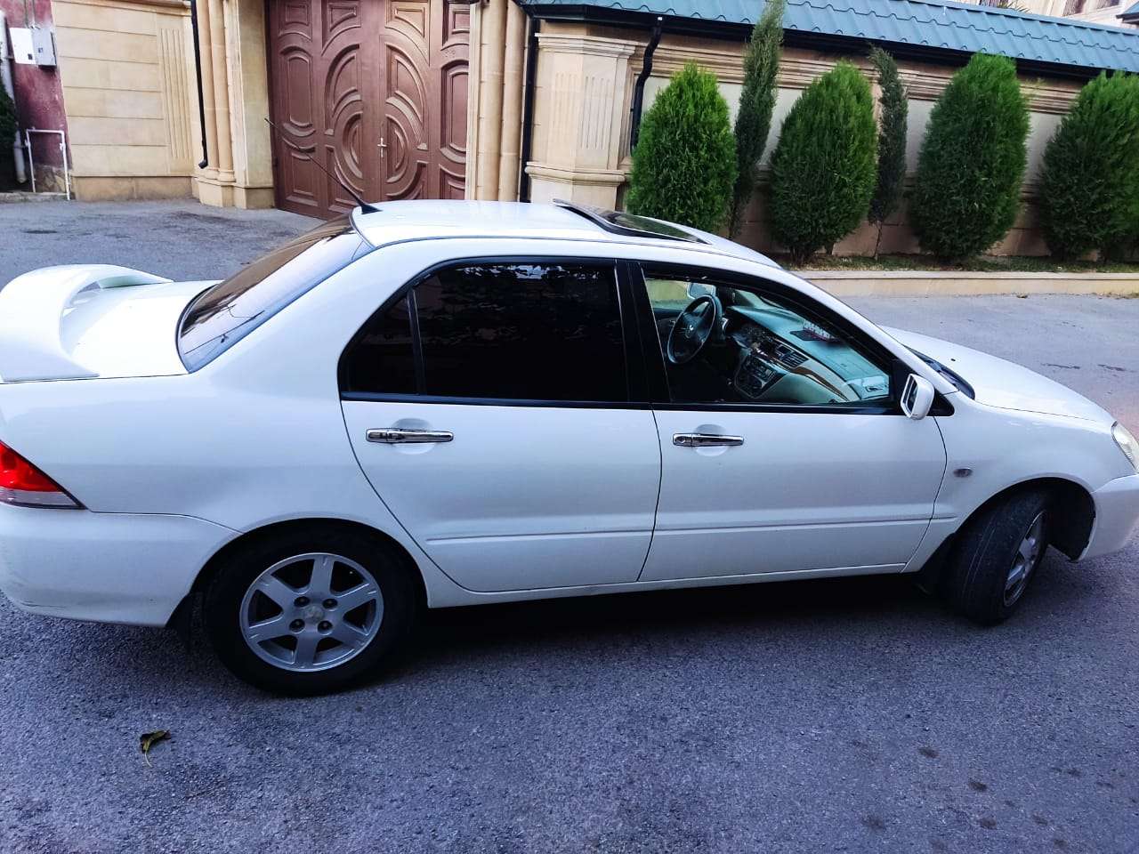 Mitsubishi Lancer, 2007 il, 1.6 L, 228 000 km