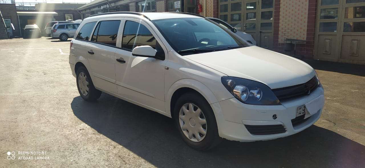 Opel Astra, 2005 il, 1.3 L, 325 000 km