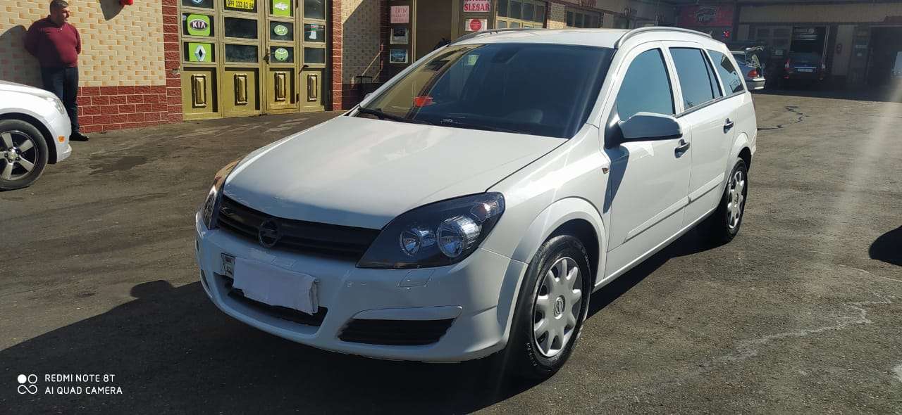 Opel Astra, 2005 il, 1.3 L, 325 000 km