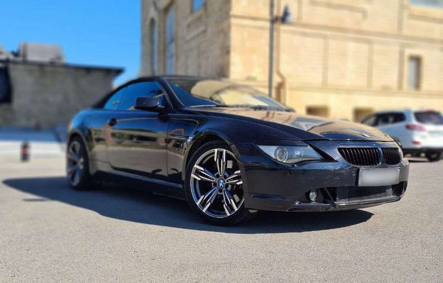 BMW 645, 2006 il, 4.4 L, 153 000 km