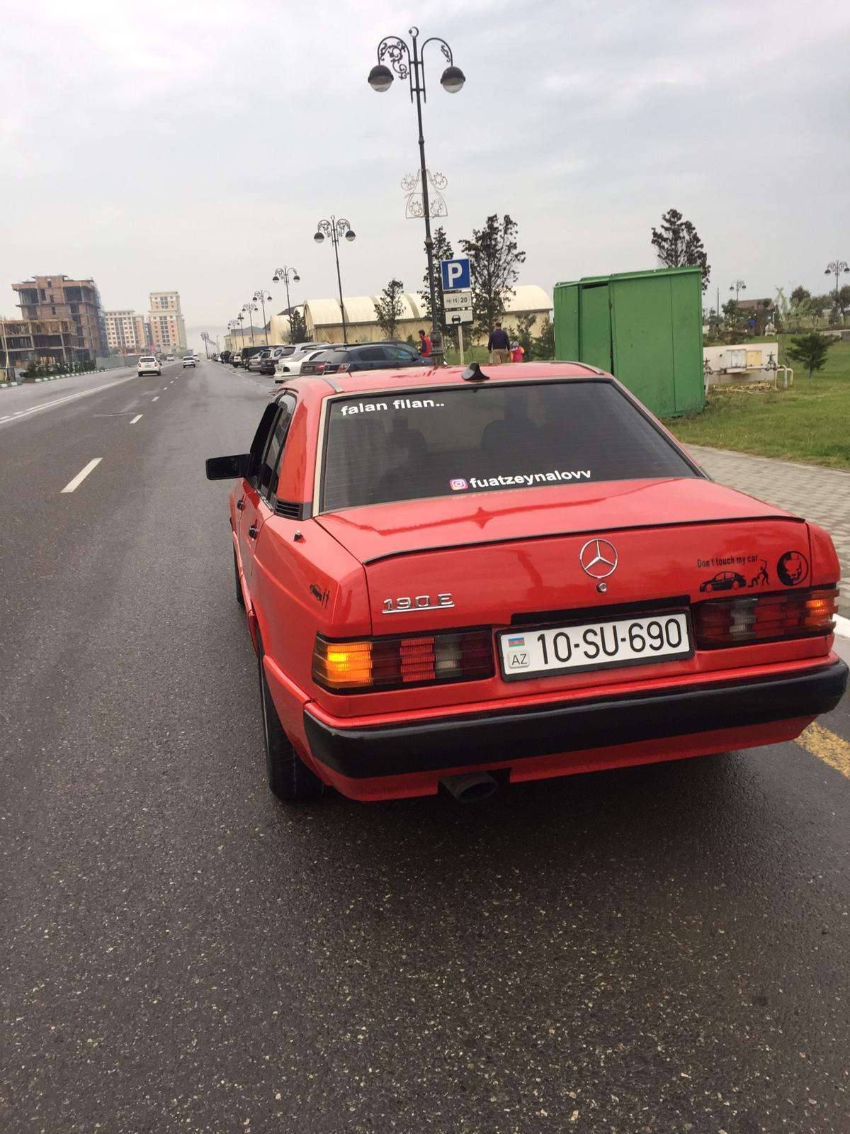 Mercedes 190, 1990 il, 2.0 L, 500 000 km