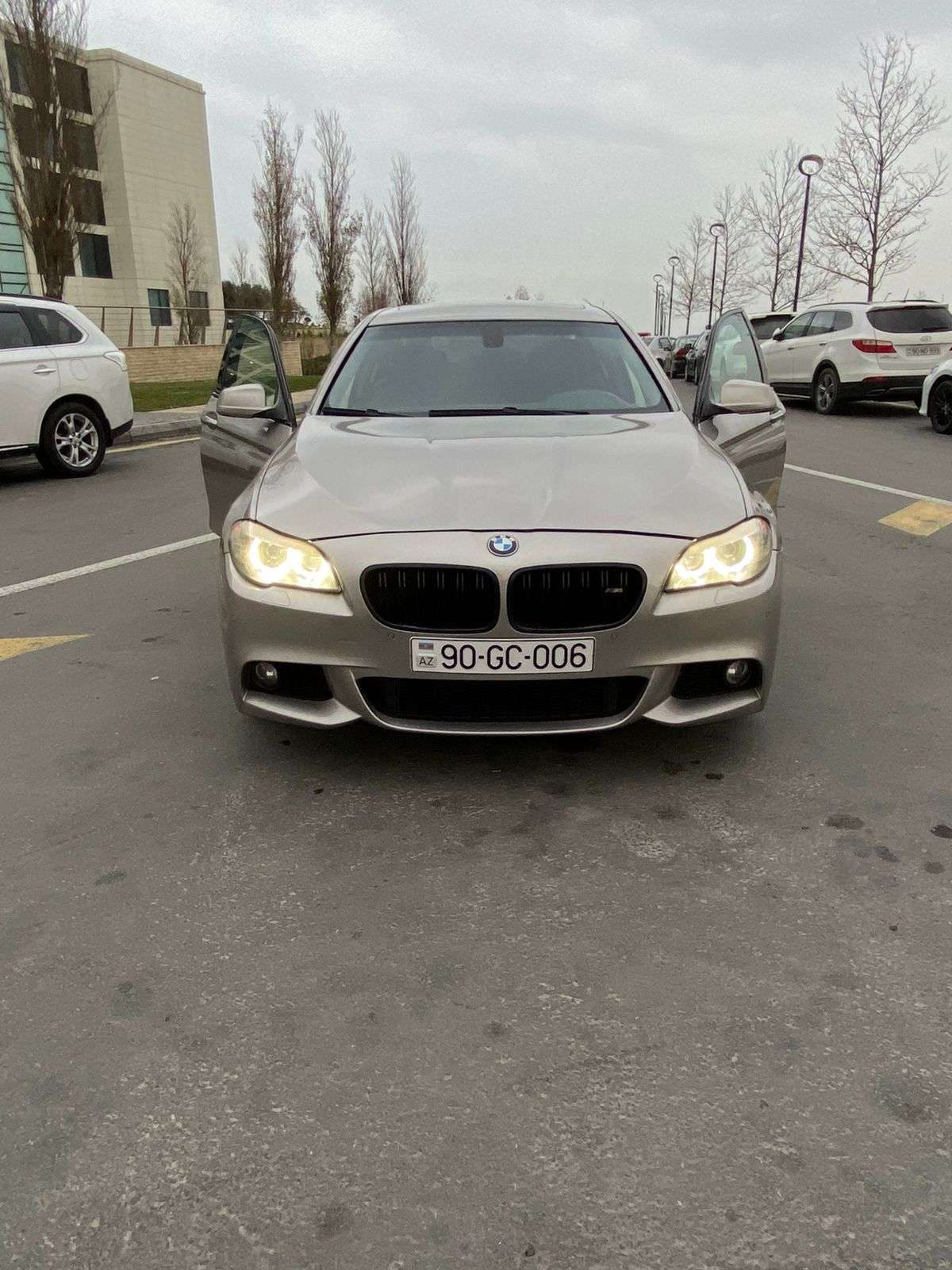 BMW 535, 2010 il, 3.0 L, 210 000 km