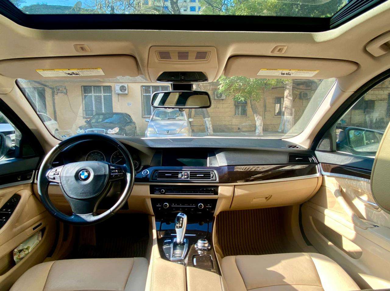 BMW 528, 2013 il, 2.0 L, 126 200 km