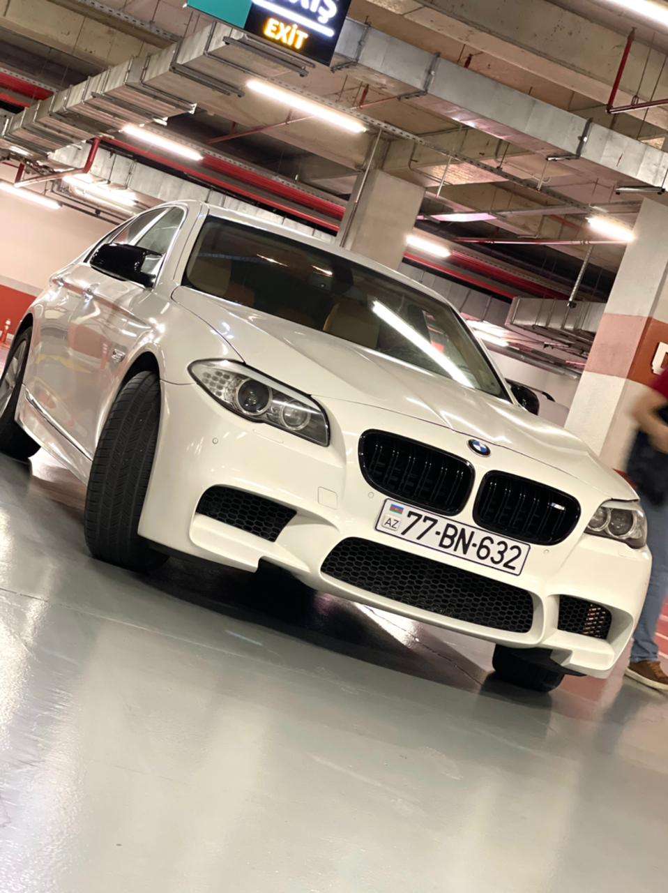 BMW 528, 2013 il, 2.0 L, 126 200 km