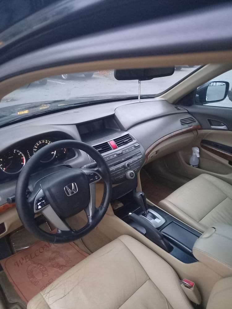 Honda Accord, 2009 il, 2.4 L, 291 000 km