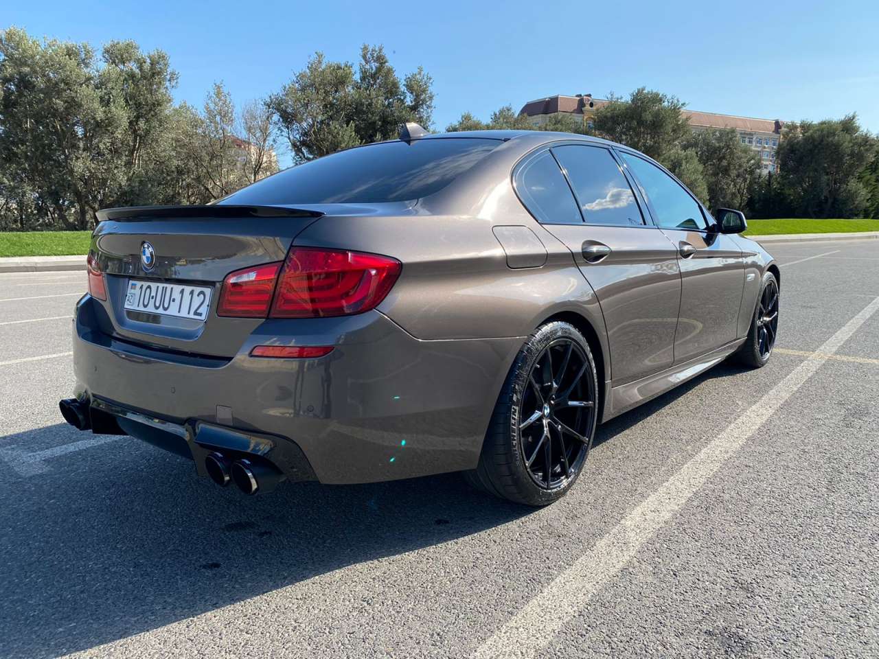 BMW 528, 2013 il, 2.0 L, 74 000 km