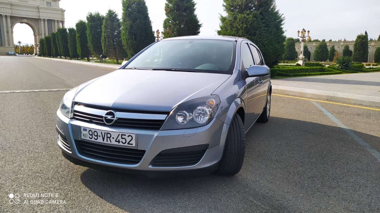 Opel Astra, 2006 il, 1.3 L, 186 511 km