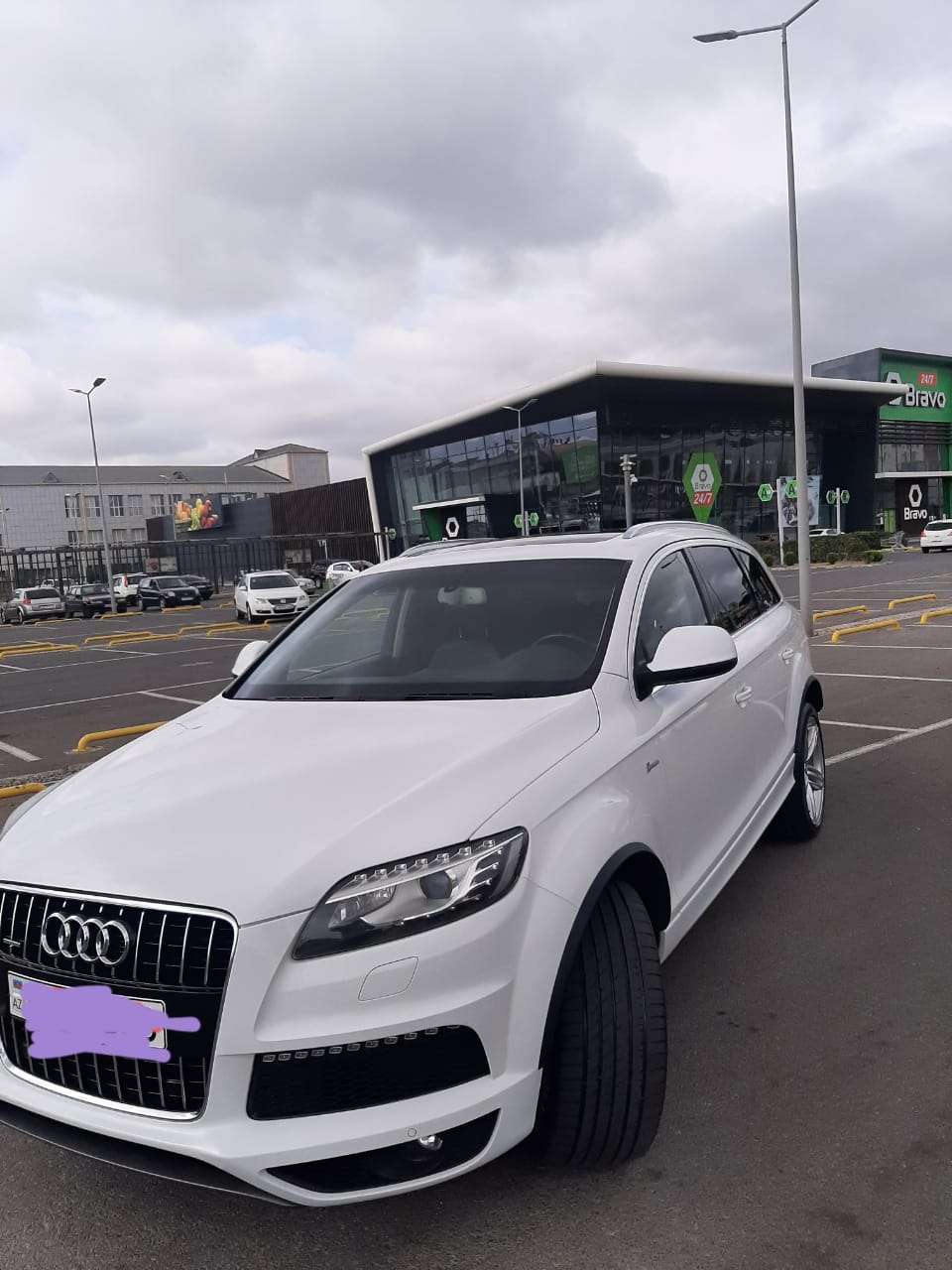 Audi Q7, 2012 il, 3.0 L, 183 000 km