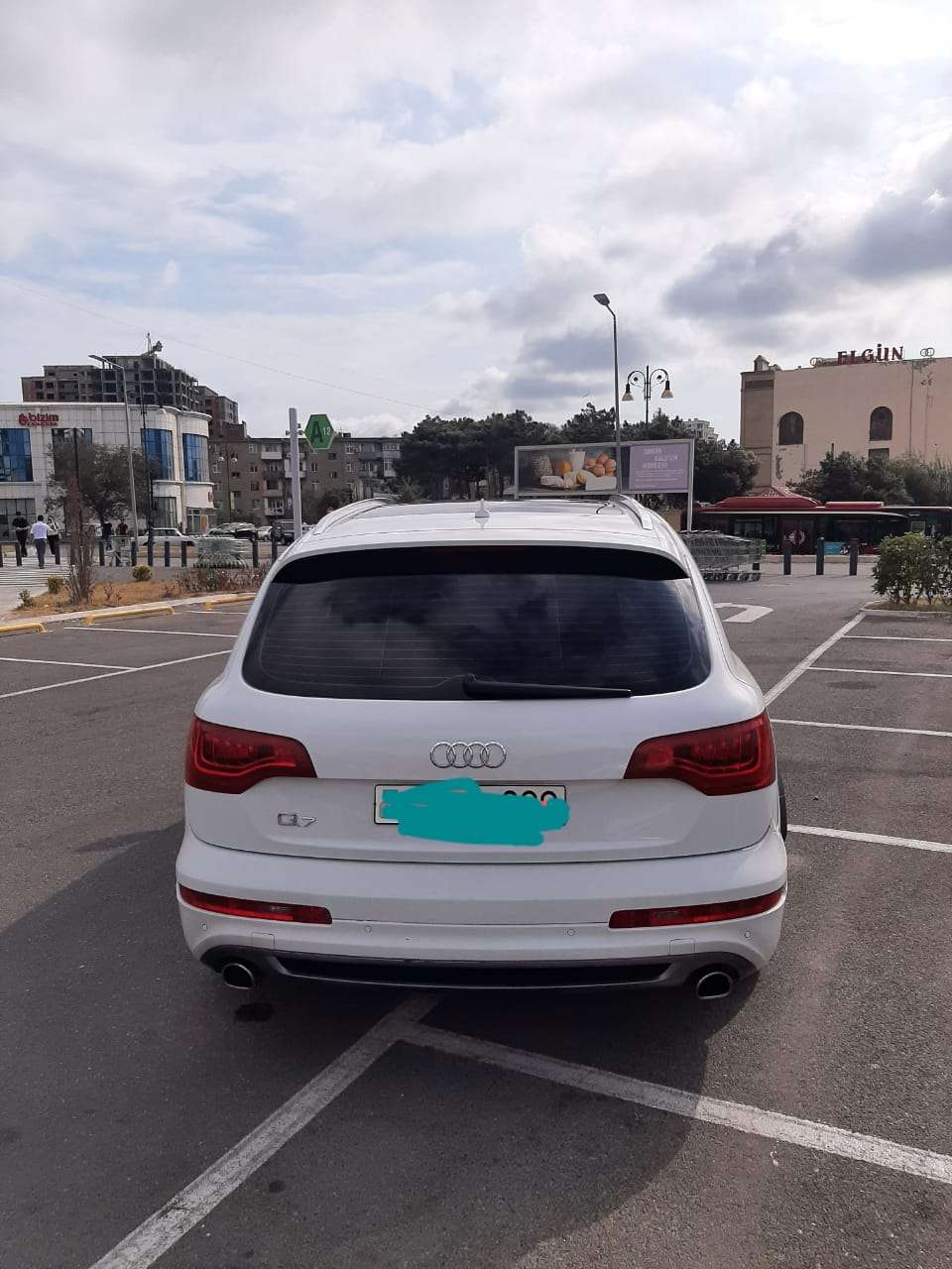 Audi Q7, 2012 il, 3.0 L, 183 000 km