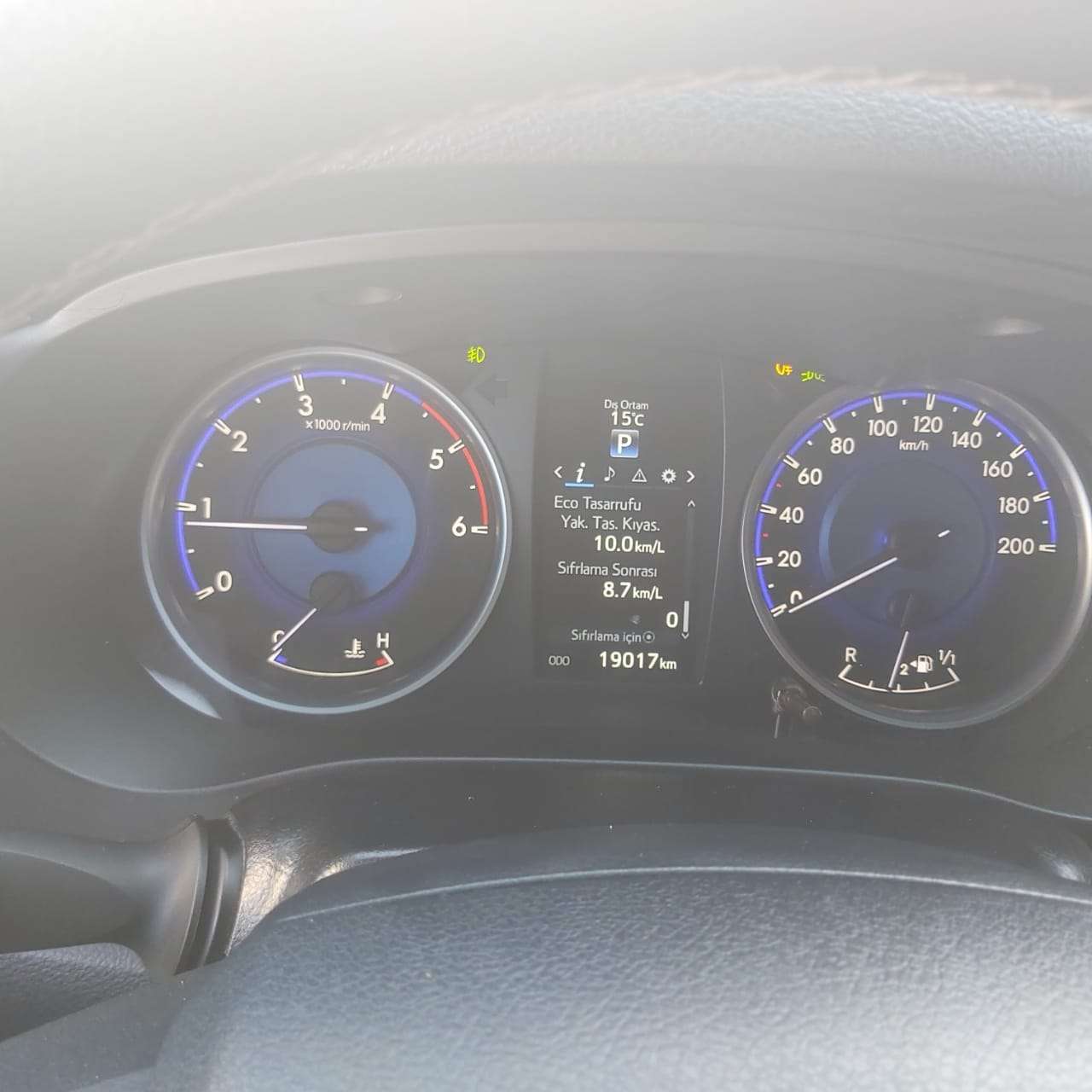 Toyota Hilux, 2019 il, 2.8 L, 19 000 km