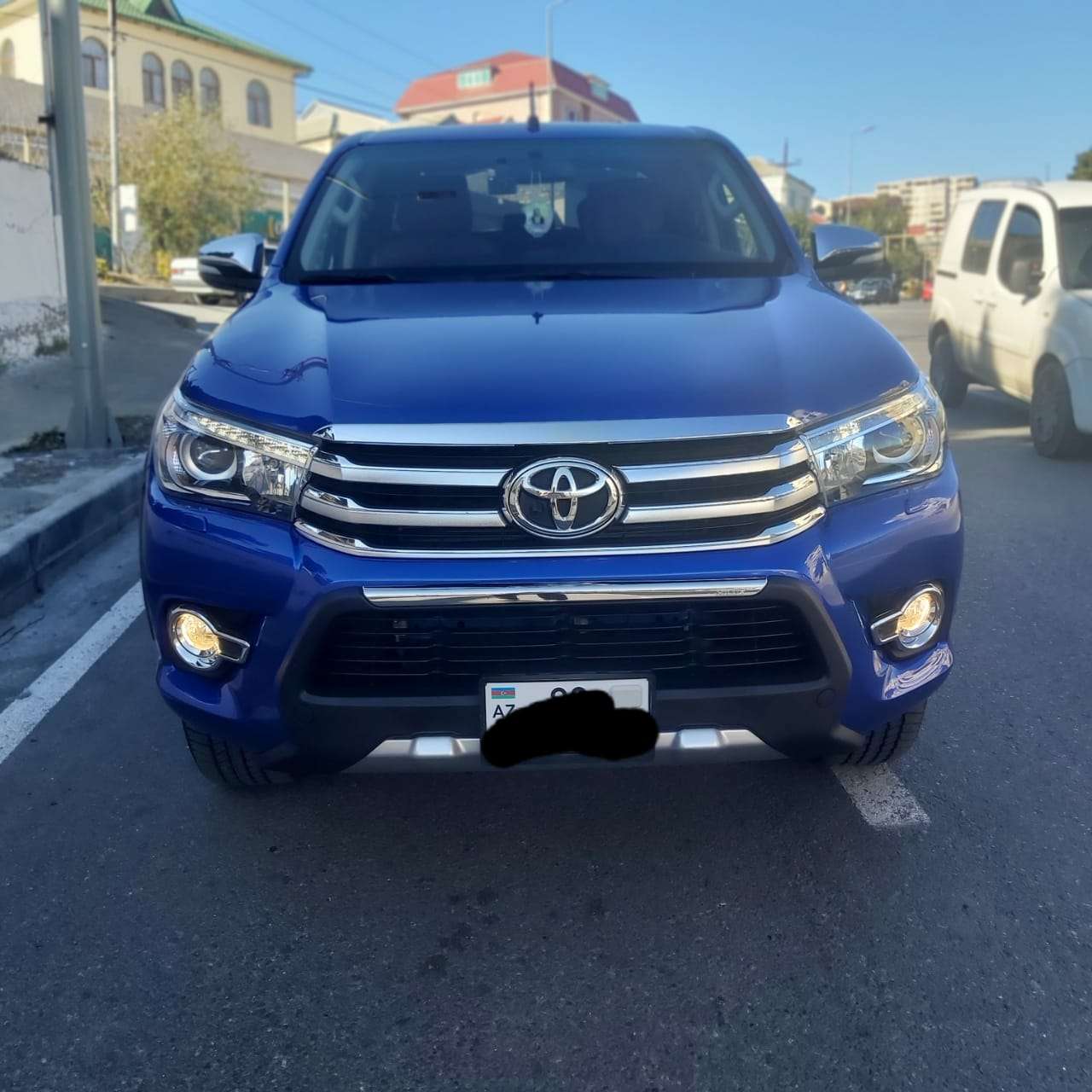 Toyota Hilux, 2019 il, 2.8 L, 19 000 km