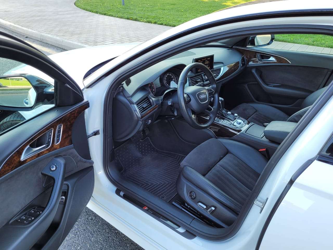 Audi A6, 2015 il, 2.0 L, 87 000 km