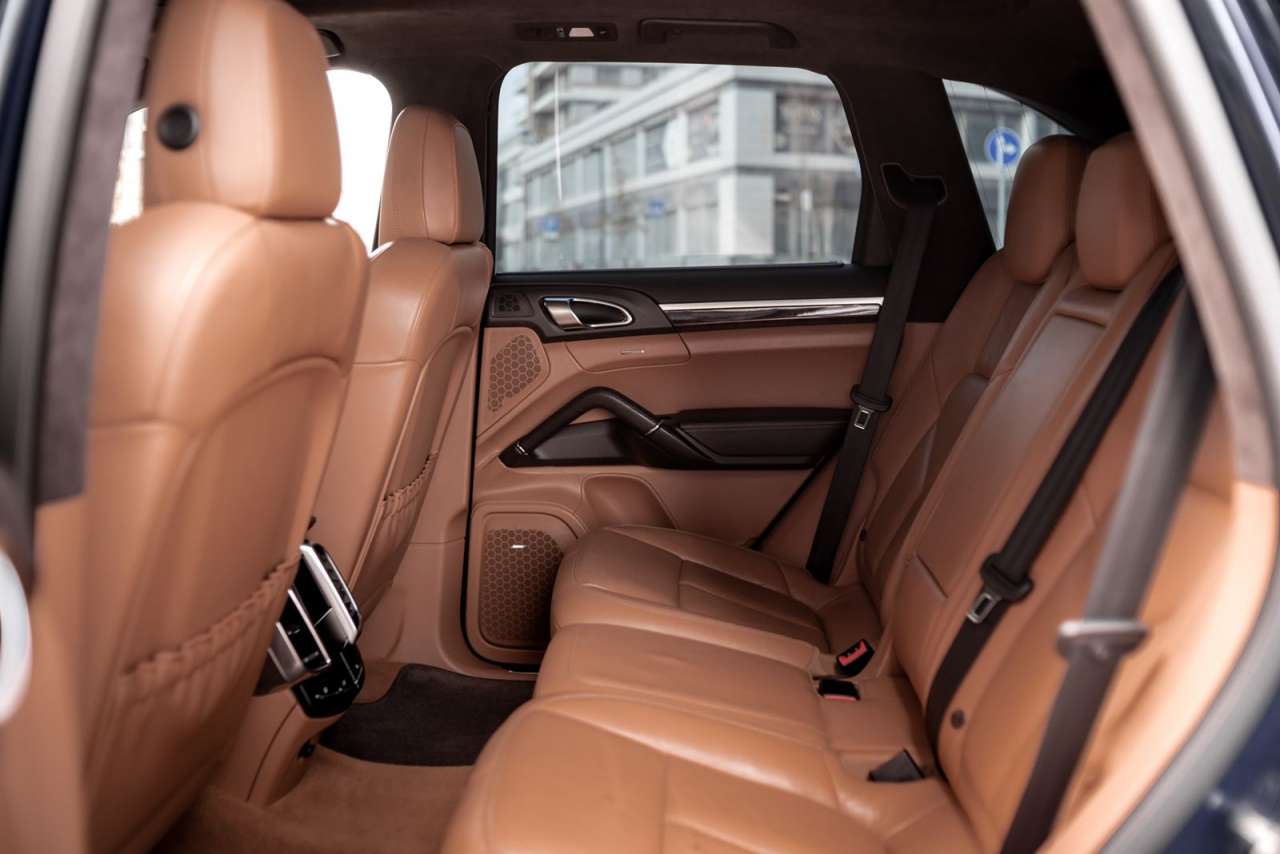 Porsche Cayenne, 2012 il, 4.8 L, 172 000 km