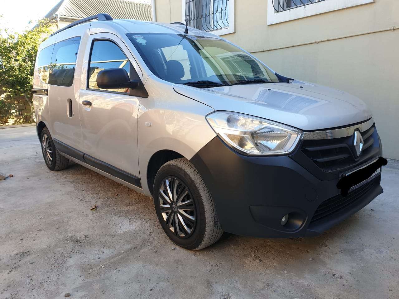 Renault Dokker, 2014 il, 1.6 L, 343 000 km