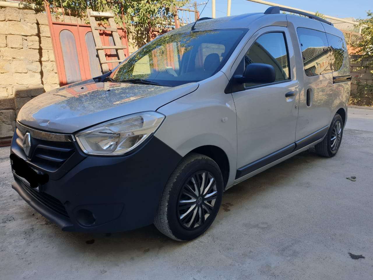 Renault Dokker, 2014 il, 1.6 L, 343 000 km