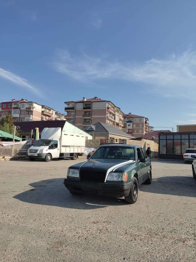 Mercedes E 300, 1994 il, 3.0 L, 356 663 km