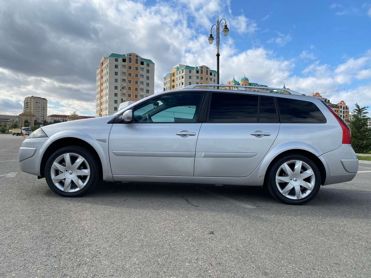 Renault Megane, 2009 il, 1.5 L, 242 000 km