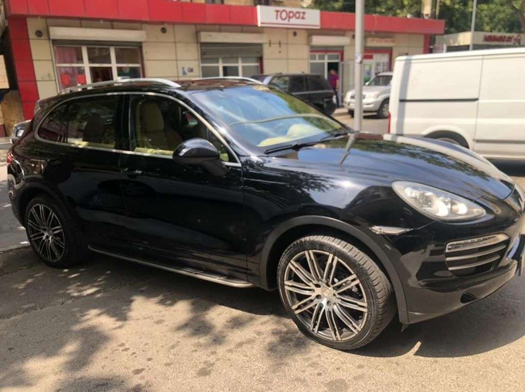 Porsche Cayenne, 2013 il, 3.6 L, 141 000 km
