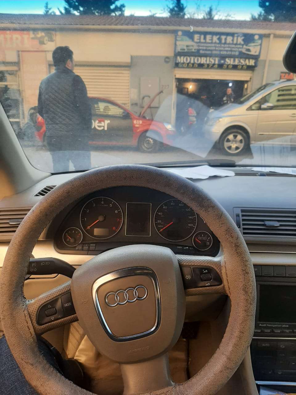 Audi A4, 2005 il, 2.0 L, 200 000 km