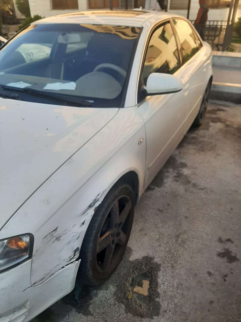 Audi A4, 2005 il, 2.0 L, 200 000 km
