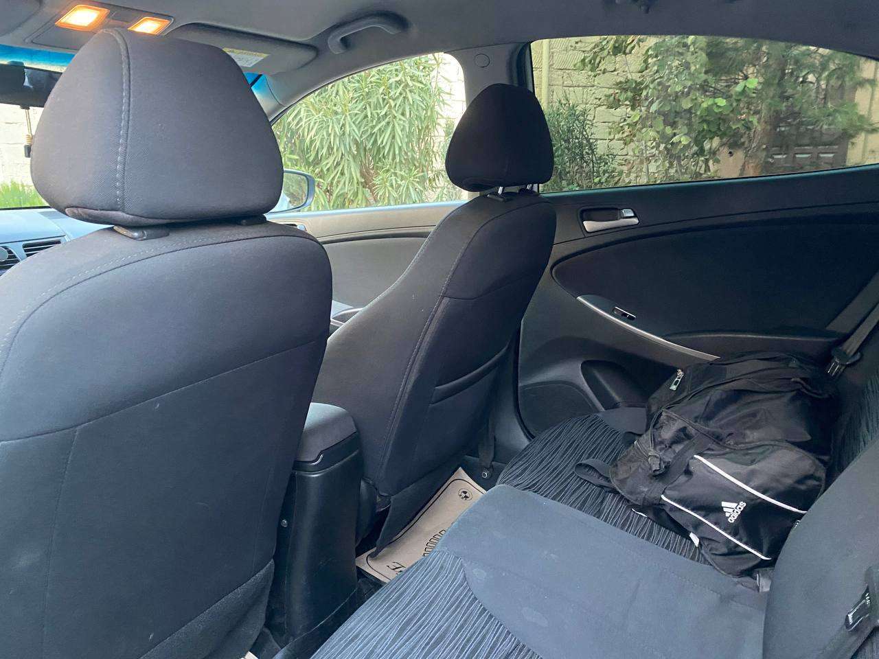 Hyundai Accent, 2014 il, 1.6 L, 150 000 km