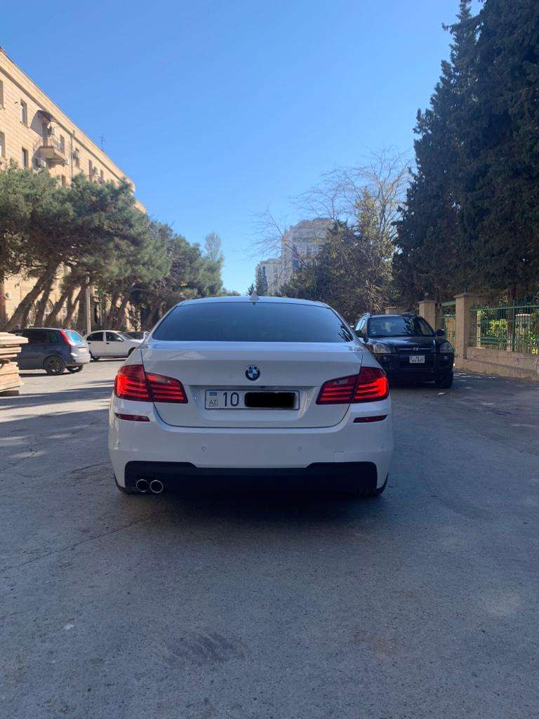 BMW 528, 2014 il, 2.0 L, 135 000 km