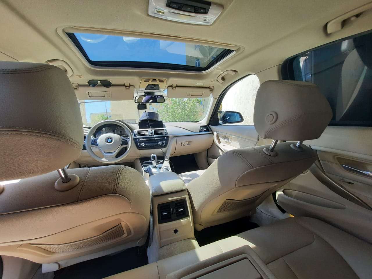 BMW 328, 2012 il, 2.0 L, 134 000 km