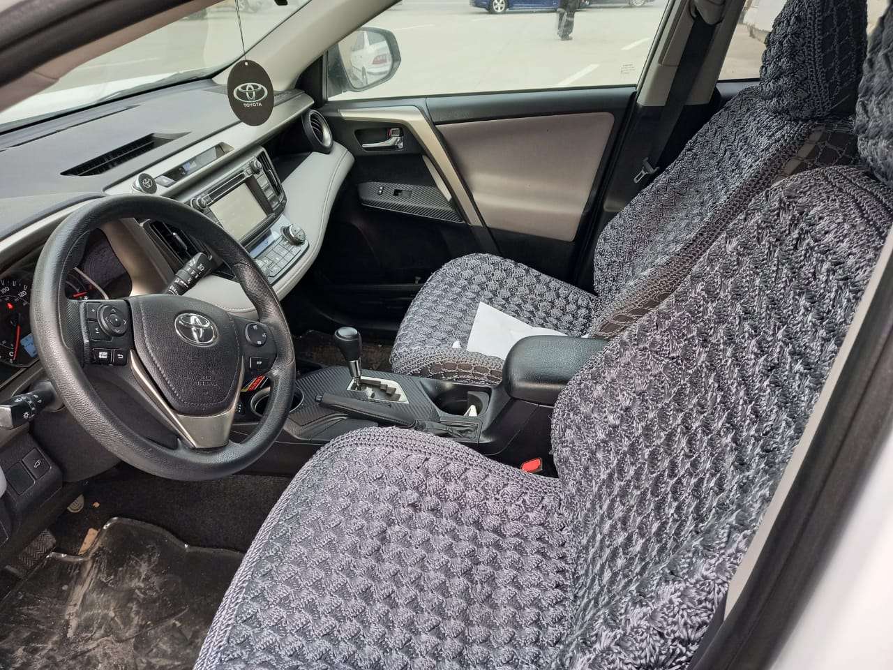 Toyota RAV4, 2015 il, 2.5 L, 106 700 km
