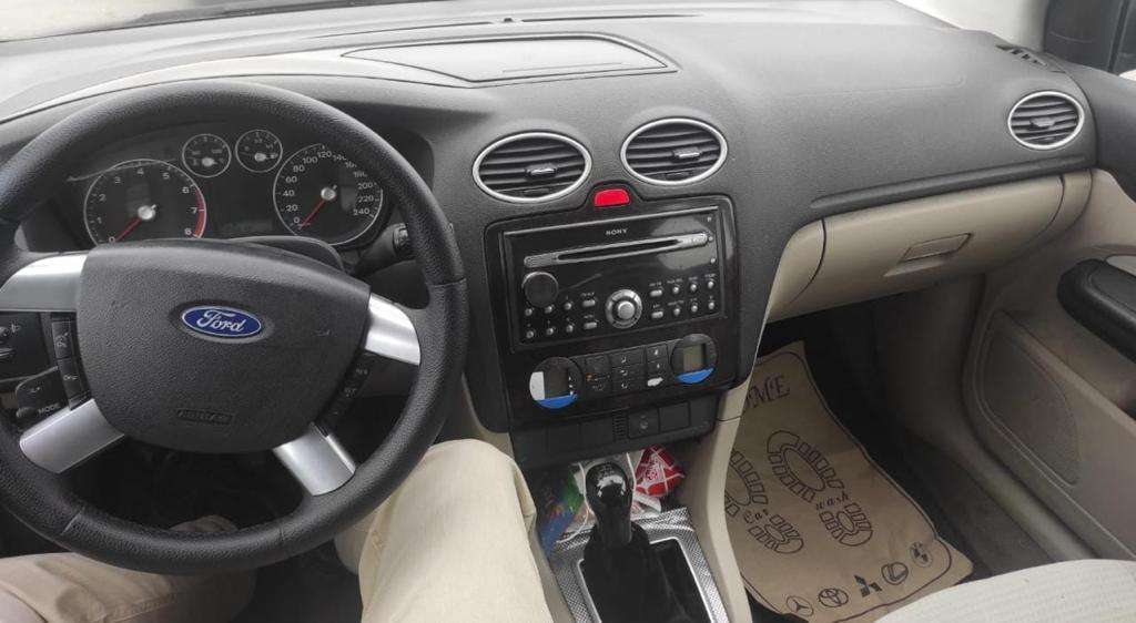 Ford Focus, 2006 il, 1.6 L, 285 000 km