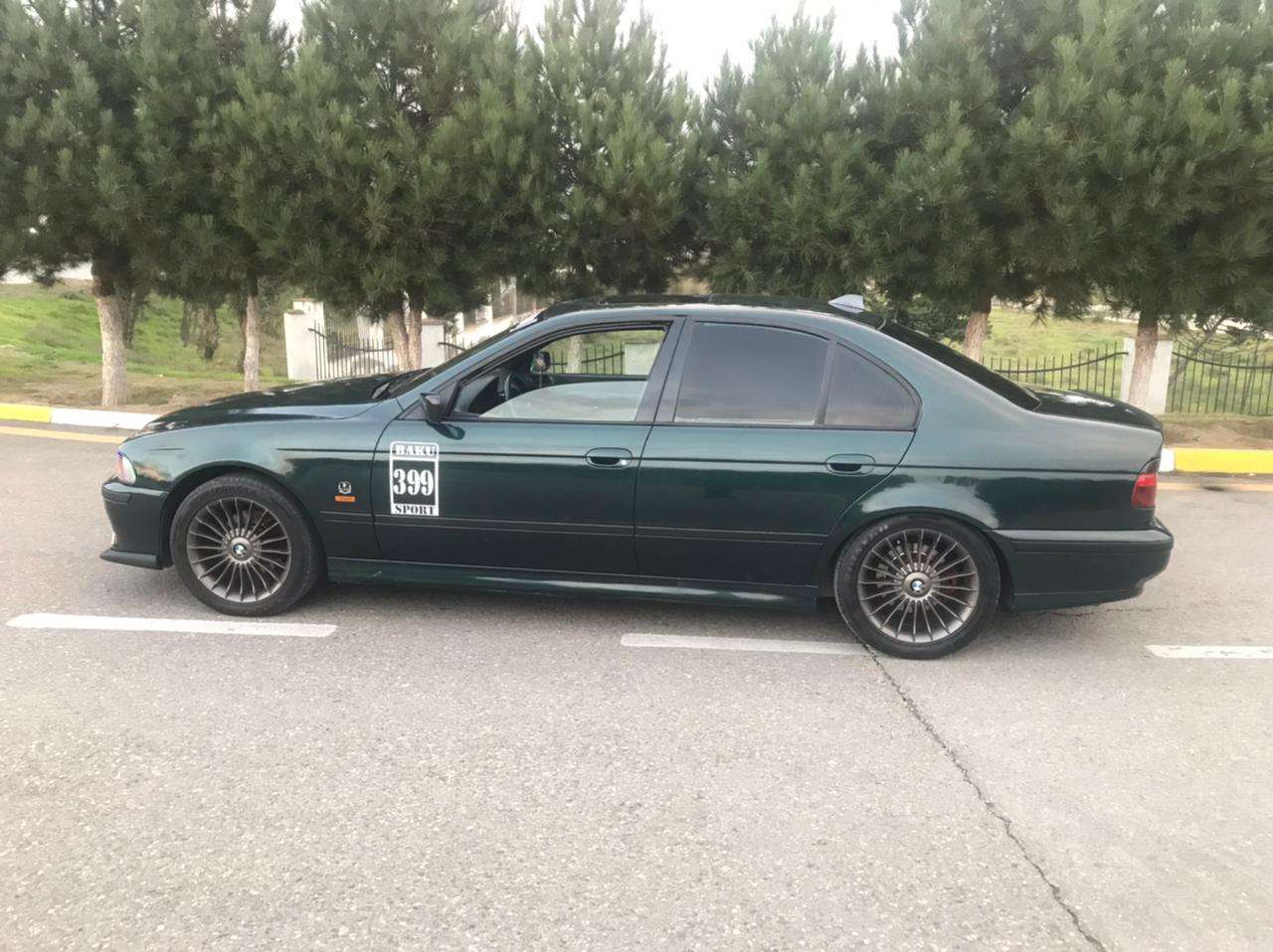 BMW 528, 1998 il, 2.8 L, 278 000 km