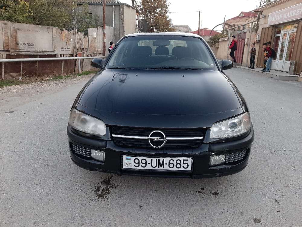 Opel Omega, 1998 il, 2.0 L, 333 000 km
