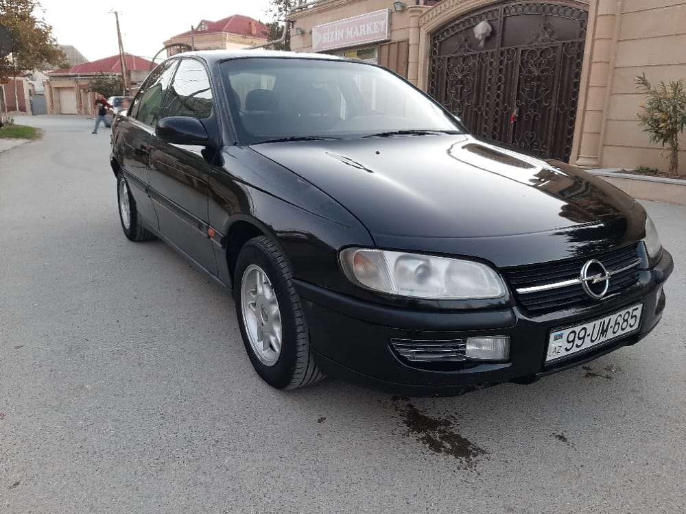 Opel Omega, 1998 il, 2.0 L, 333 000 km