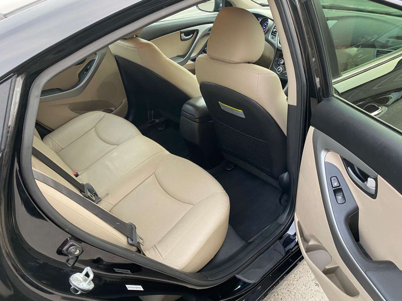 Hyundai Elantra, 2014 il, 1.8 L, 120 671 km