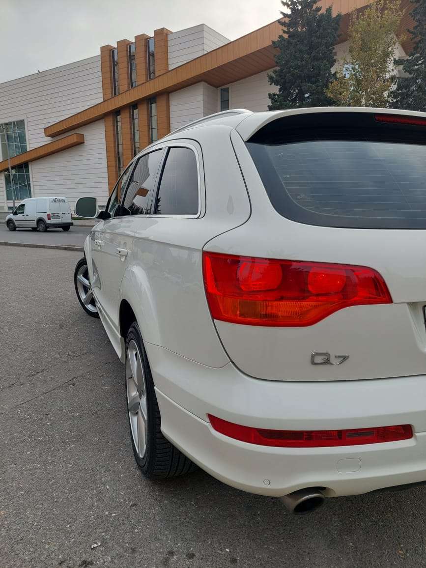 Audi Q7, 2006 il, 0.45 L, 110 000 km
