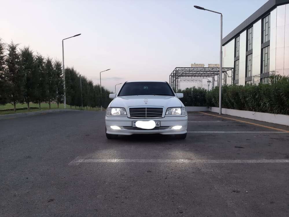 Mercedes C 180, 1998 il, 1.8 L, 238 000 km