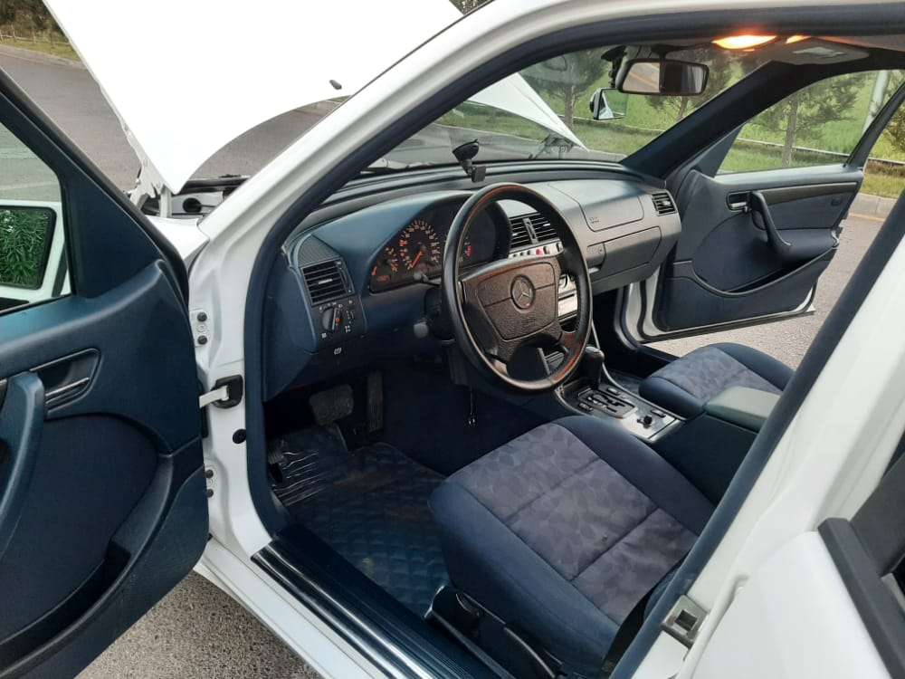 Mercedes C 180, 1998 il, 1.8 L, 238 000 km
