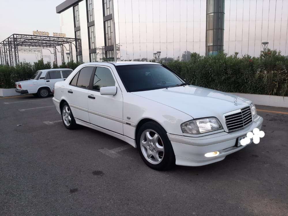 Mercedes C 180, 1998 il, 1.8 L, 238 000 km