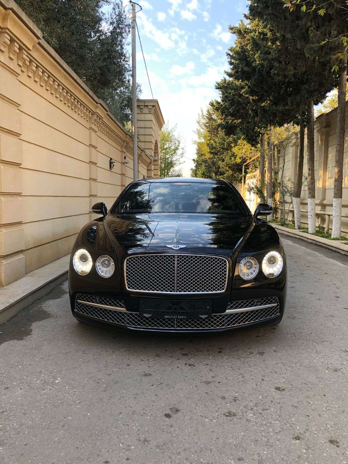 Bentley Flying Spur, 2015 il, 6.0 L, 26 000 km