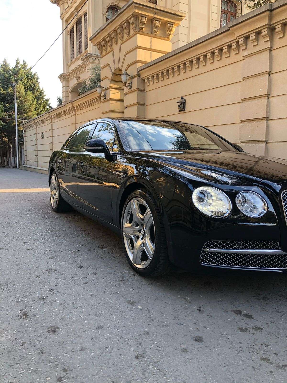 Bentley Flying Spur, 2015 il, 6.0 L, 26 000 km