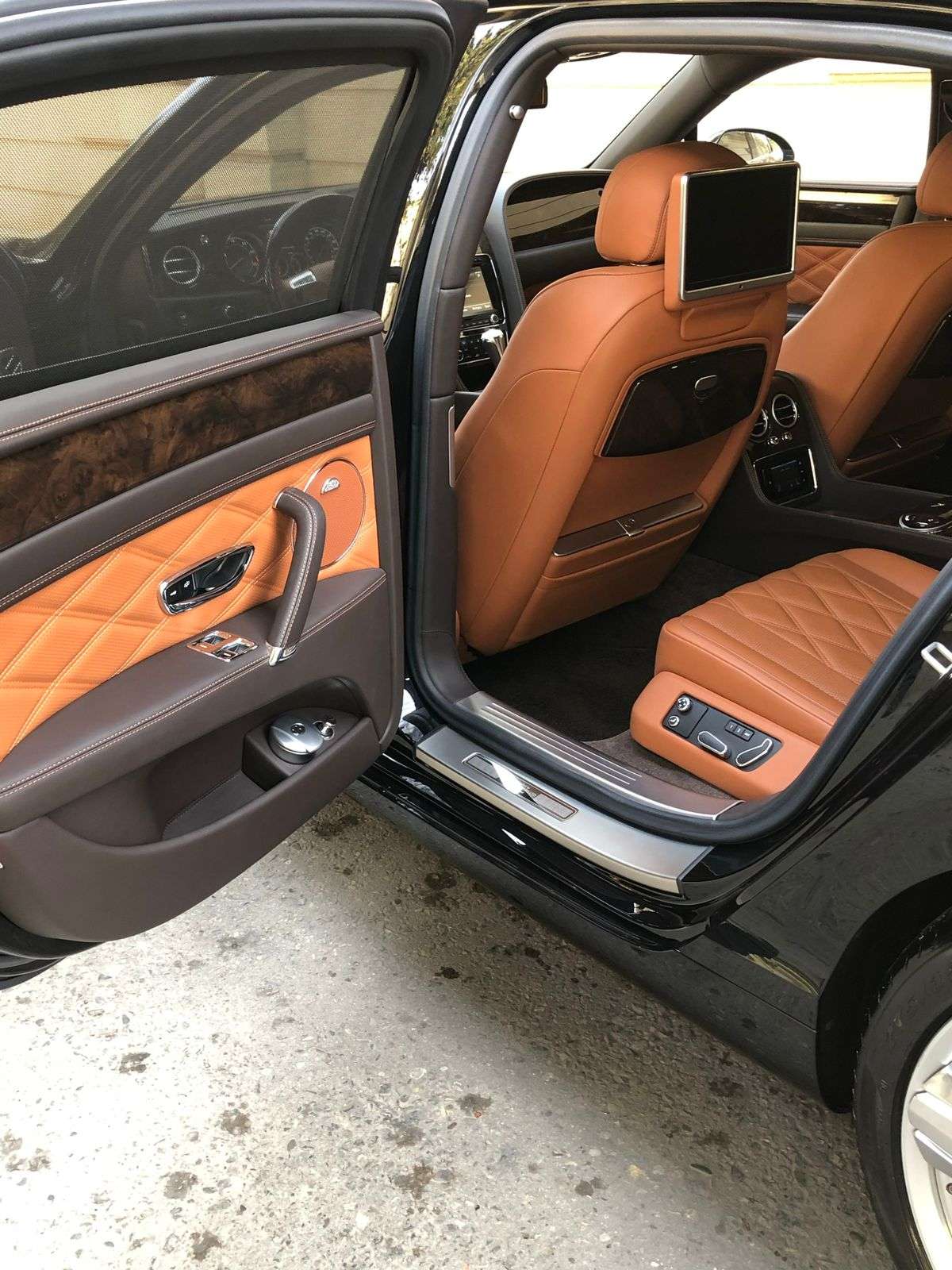 Bentley Flying Spur, 2015 il, 6.0 L, 26 000 km