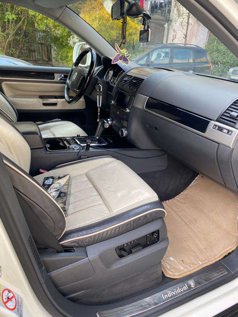 Volkswagen Touareg, 2008 il, 3.6 L, 250 000 km