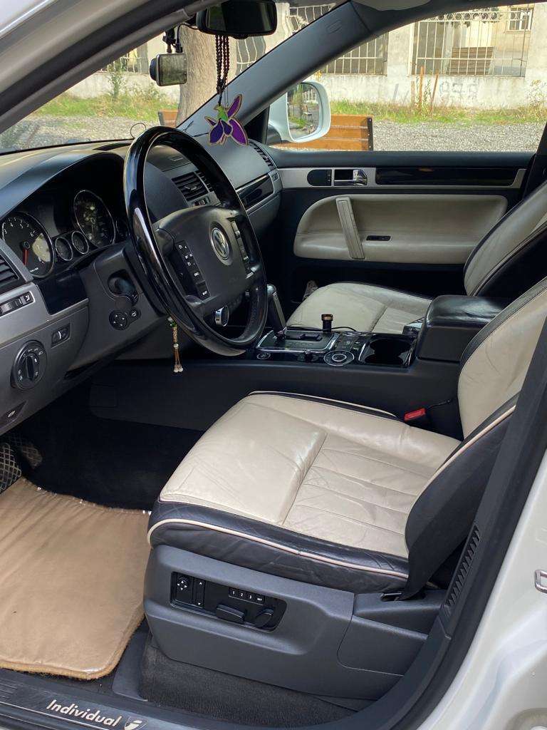 Volkswagen Touareg, 2008 il, 3.6 L, 250 000 km