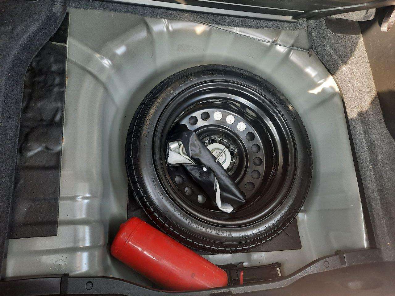 Nissan Tiida, 2012 il, 1.5 L, 63 000 km