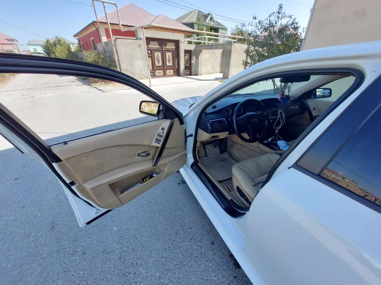 BMW 530, 2005 il, 3.0 L, 276 000 km